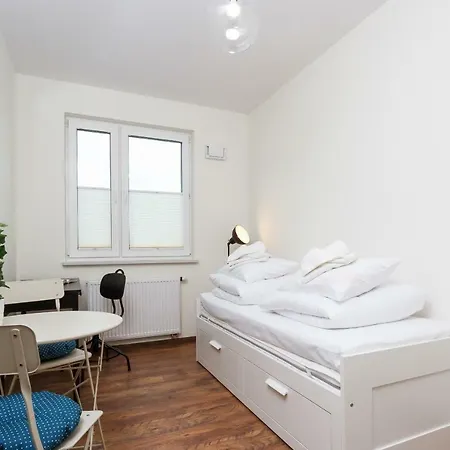 Apartment Czyzewskiego Krakow